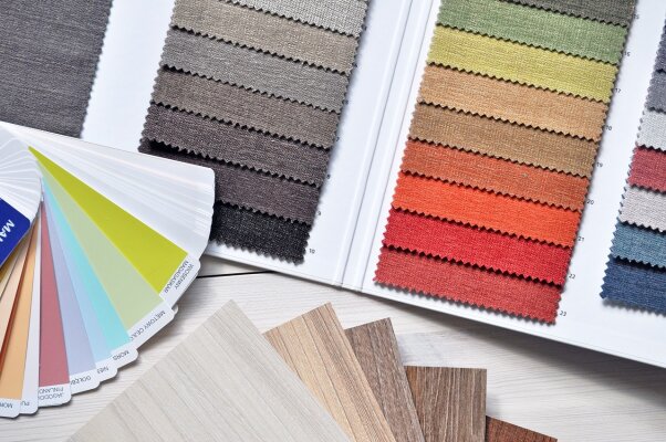 Materialkunde: Welcher Bezug für Bürostühle ist der beste? - Welcher Bezug für Bürostühle ist der beste? Ein Vergleich